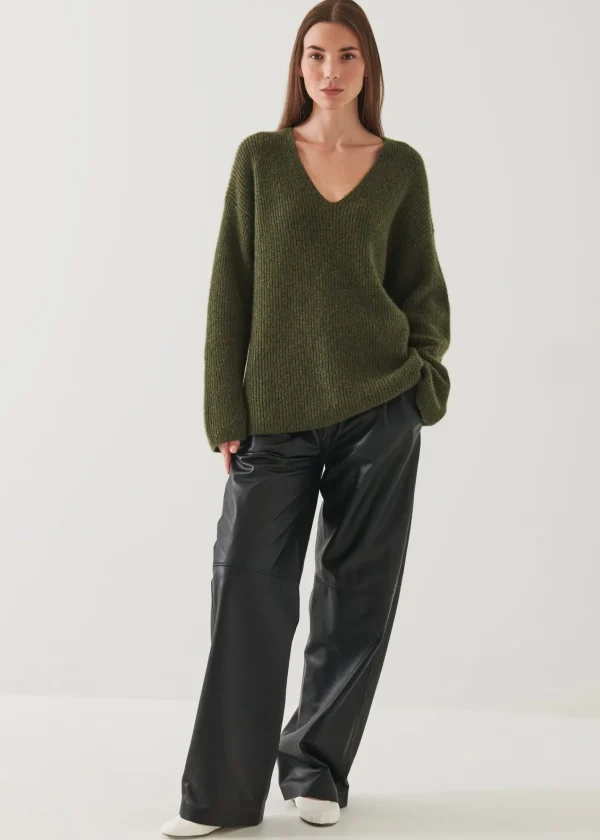 PATRICK ASSARAF Cashmere Blend V-Neck Sweater | Women Knitwear