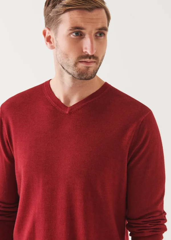 PATRICK ASSARAF Extra-Fine Merino Vintage Wash V-Neck | Men Knitwear