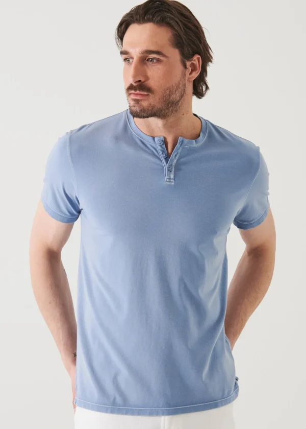 PATRICK ASSARAF Pima Cotton Stretch Vintage Wash Henley T-Shirt | Men T-Shirts