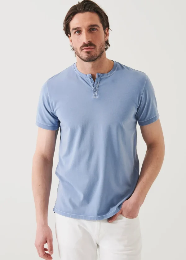 PATRICK ASSARAF Pima Cotton Stretch Vintage Wash Henley T-Shirt | Men T-Shirts