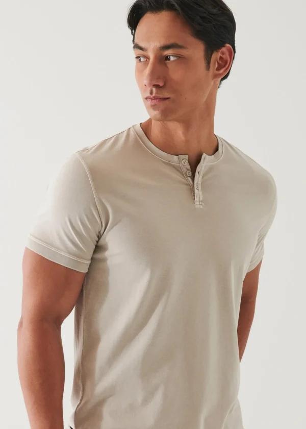 PATRICK ASSARAF Pima Cotton Stretch Vintage Wash Henley T-Shirt | Men T-Shirts