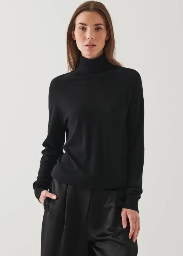 PATRICK ASSARAF Superfine Merino Boyfriend Turtleneck | Women Knitwear